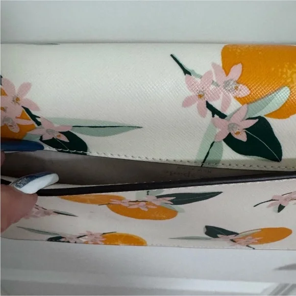 NWT Kate Spade Cream and Orange Floral Cross Body - Picture 7 of 8